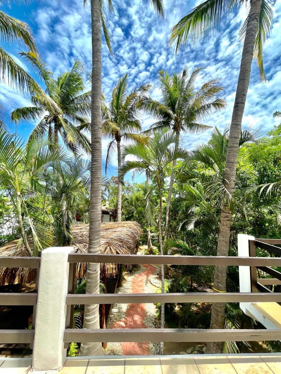 Hotel El Eden Escondido à Puerto Escondido  Extérieur photo